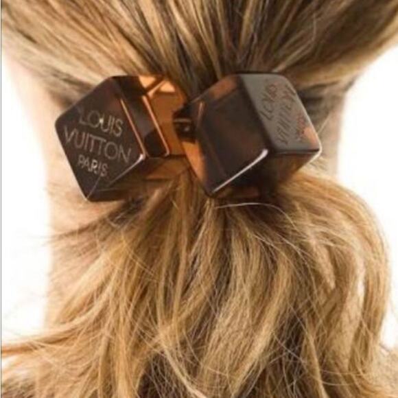 AUTH Louis Vuitton Red Lucite Rhinestone LV Logo Jumbo Hair Tie Cube Bobble - Picture 16 of 16